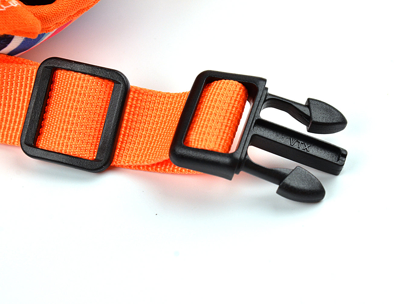 Royal Pets Harness with Hood, Bag & Leash